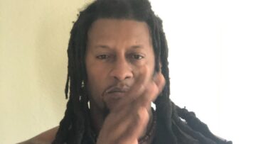 [ID: E4mKDA_wmQ4] Youtube Automatic