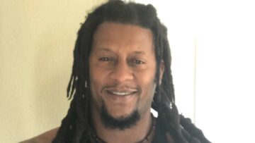 [ID: Q8JW92isbH0] Youtube Automatic