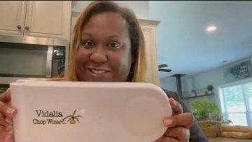 [ID: rmeK_F3uEmE] Youtube Automatic